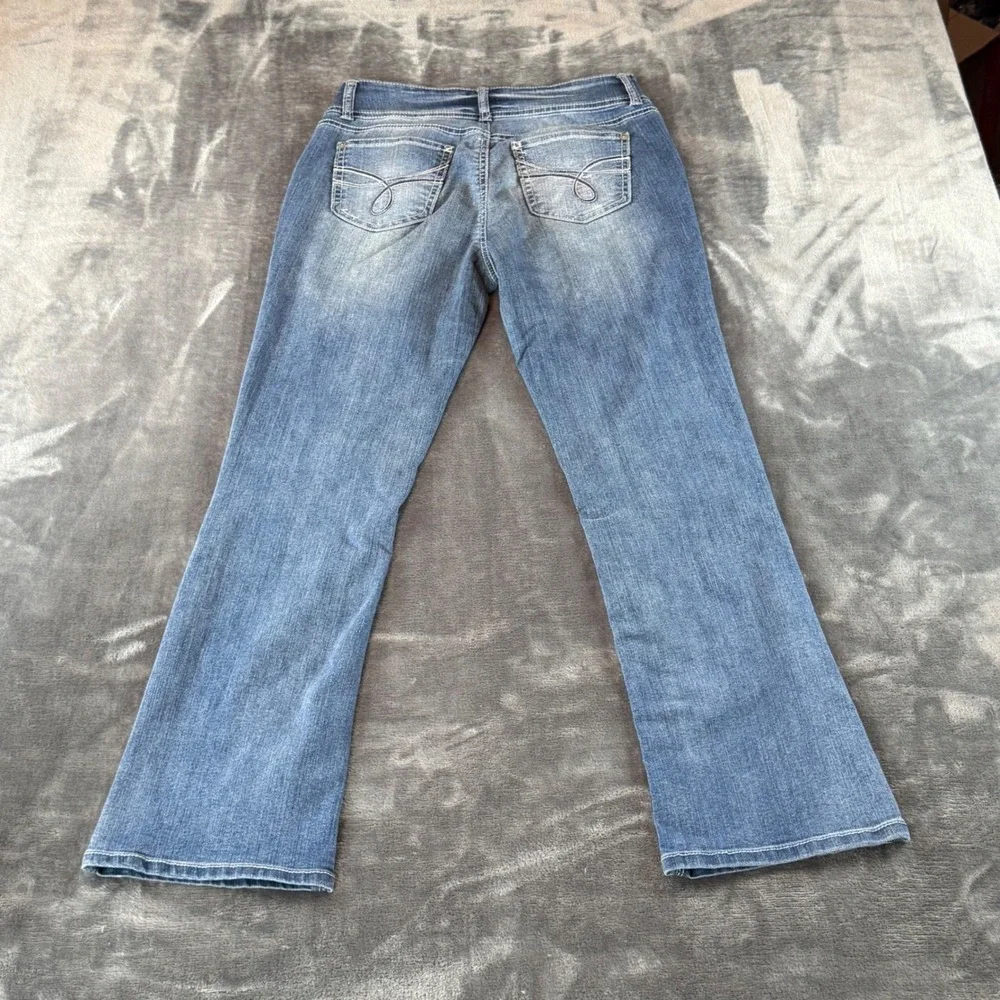 WallFlower Luscious Curvy Fit Bootcut Jeans‎ Blue Medium Wash Size 30 Mid Rise